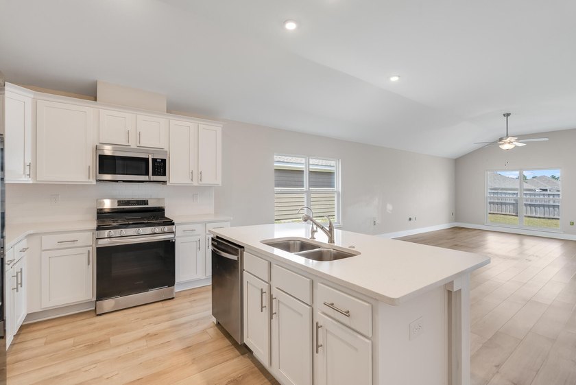 2022 built home minutes from Tyndall AFB with a real path to - photo 14