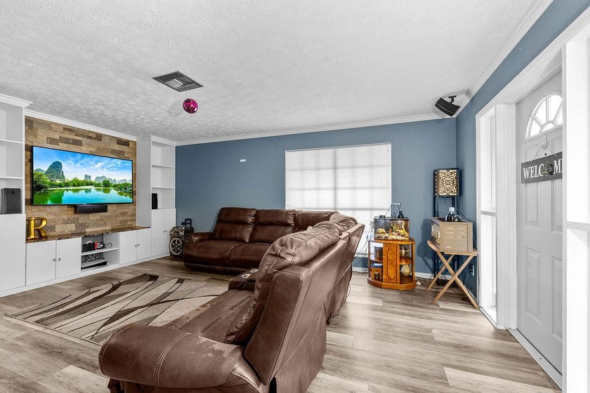 Welcome to this charming and well-maintained CBS ranch home - photo 23