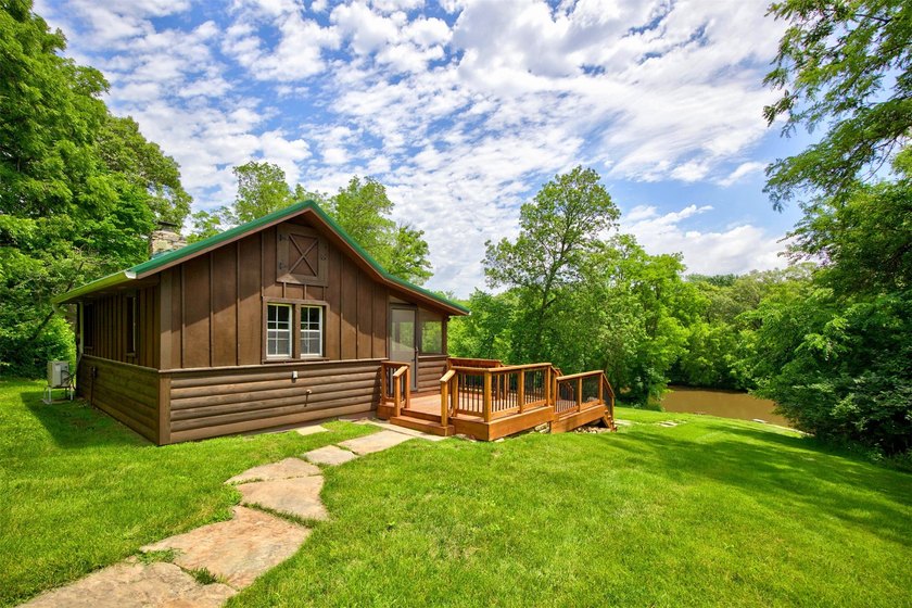 A true architectural masterpiece, this nearly 10,000-sq-ft - photo 29