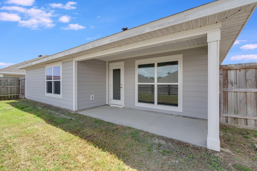 2022 built home minutes from Tyndall AFB with a real path to - photo 33