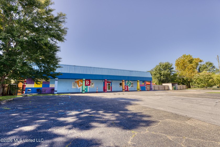 Turnkey Childcare Center &amp; Business Opportunity in the Heart of - photo 2