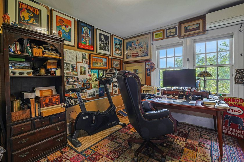 Exclusive Just Listed Fieldston Historic District Classic &amp; - photo 28