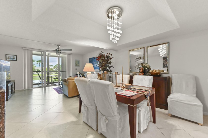 Welcome to this charming 2-bedroom, 2-bathroom condominium - photo 5