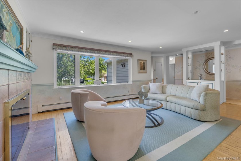 Located in tranquil area of Northport, Just North of 25A, this - photo 5