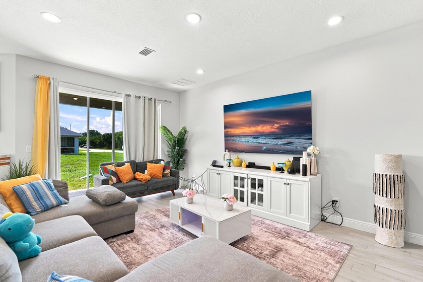 Experience modern luxury in this exceptional 2023 custom-built - photo 9