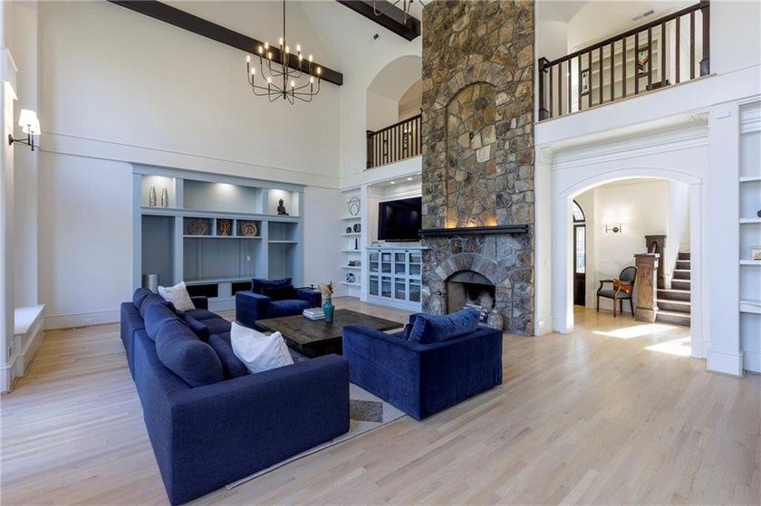 Beautifully updated, this one-of-a-kind property features a - photo 8