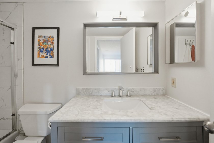 Tastefully updated 1BR/1BA condo in the gated community of Pine - photo 15