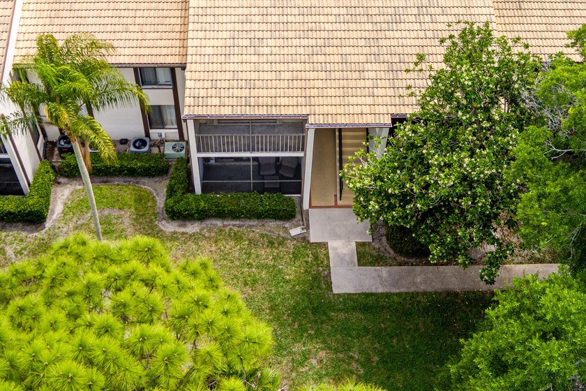 Tastefully updated 1BR/1BA condo in the gated community of Pine - photo 30