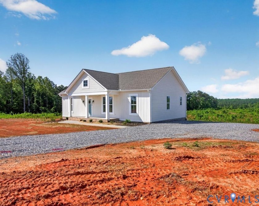 MOVE IN READY New Construction by Rock River Homes. This Laurel - photo 32