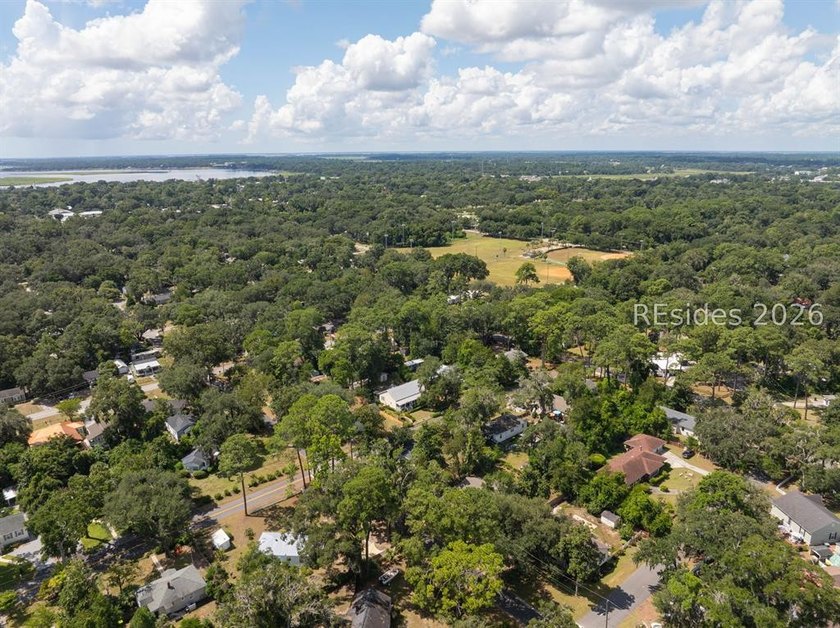 Welcome to your newly renovated haven in the highly sought-after - photo 56
