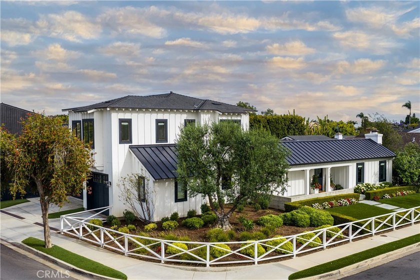 Some addresses in Newport Beach are simply in a class of their - photo 2
