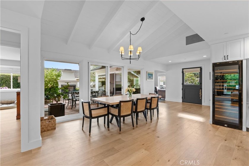 Some addresses in Newport Beach are simply in a class of their - photo 10