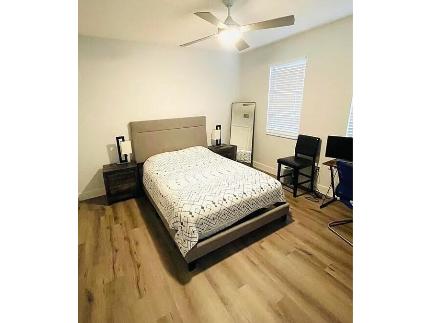 Investor's Dream in the Heart of Fort Lauderdale. No rental - photo 5