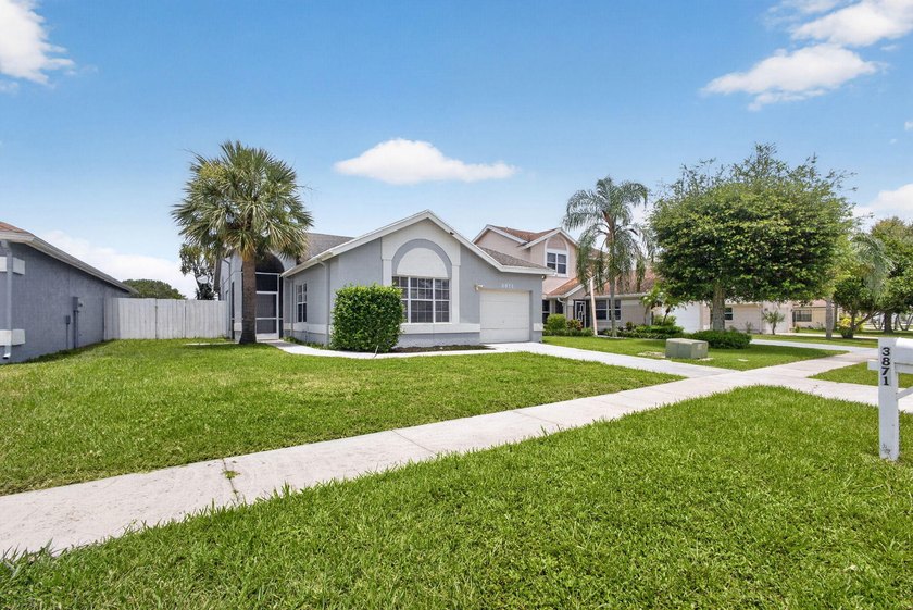 What a value! Solid CBS construction, 3 bedrooms, 2 baths plus 1 - photo 3