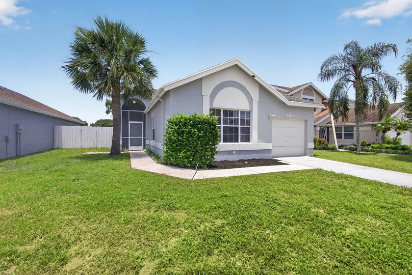 What a value! Solid CBS construction, 3 bedrooms, 2 baths plus 1 - photo 4