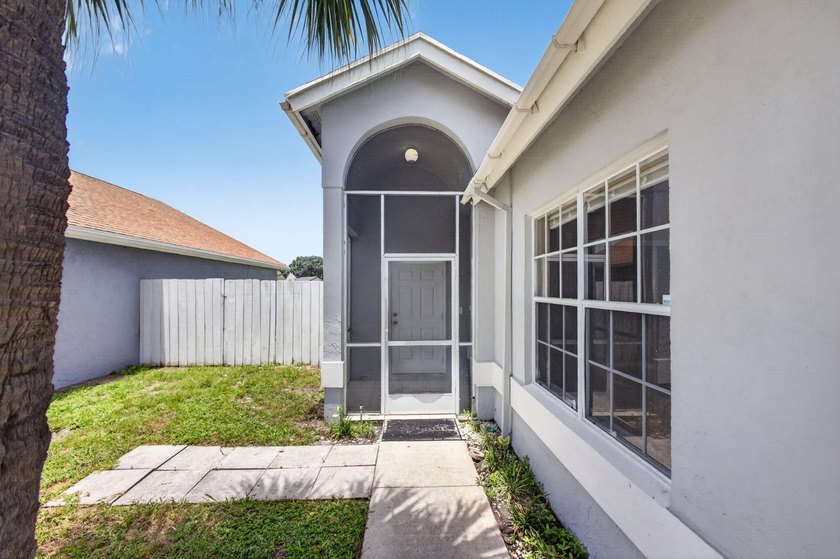 What a value! Solid CBS construction, 3 bedrooms, 2 baths plus 1 - photo 5
