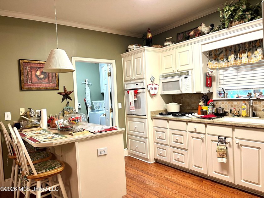 This property has so much to offer: a spacious cul-de-sac lot - photo 10