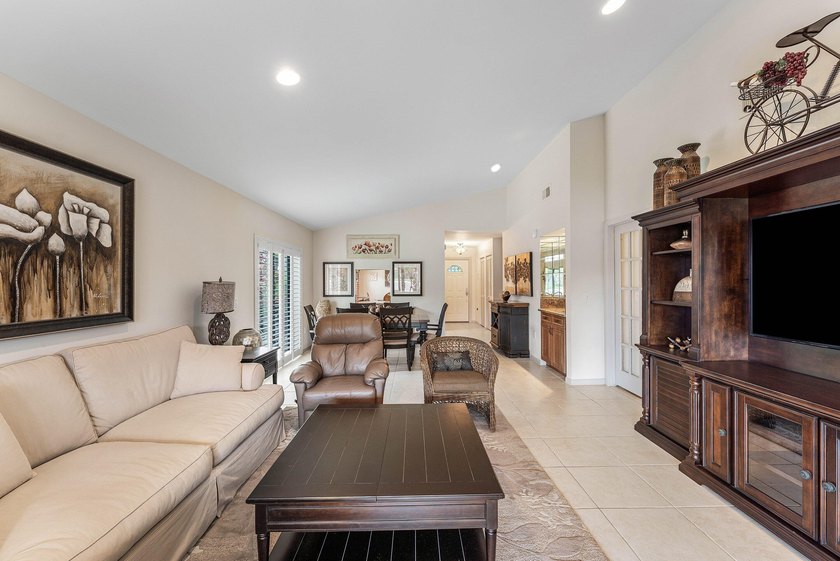 Rarely available 2-bedroom mini-villa in Stratford at Hunters - photo 9