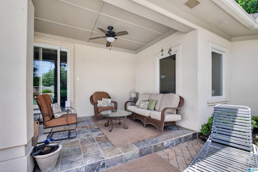 Absolutely stunning luxury waterfront home on 1.34 acres with - photo 31