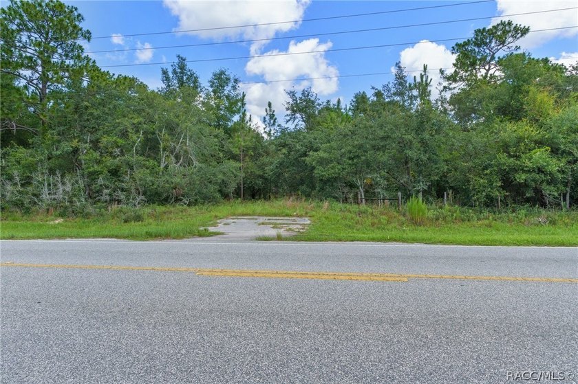 Discover over 4.5 acres of prime real estate, strategically - photo 21