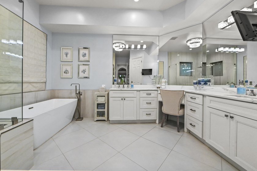 Welcome to this exceptional Toll Brothers 4-bedroom, 4 - photo 28