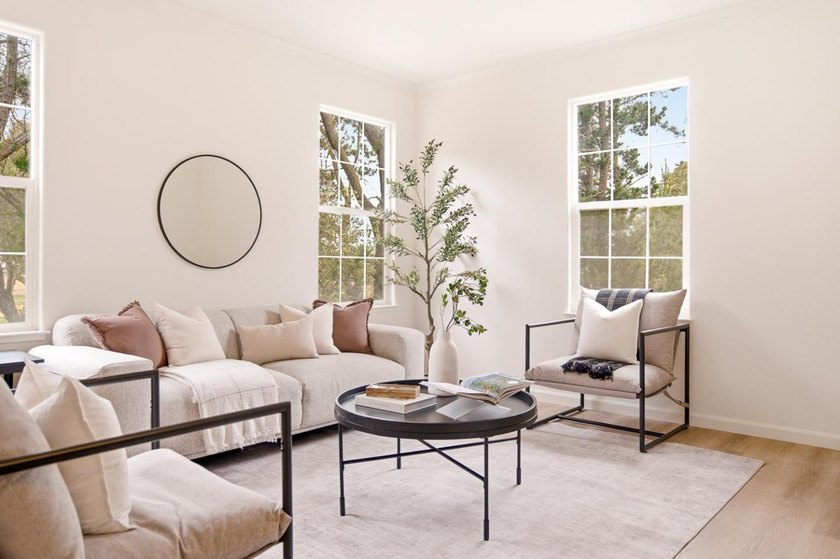 Welcome to 5328 Haskel Ct, a beautifully maintained end-unit - photo 4