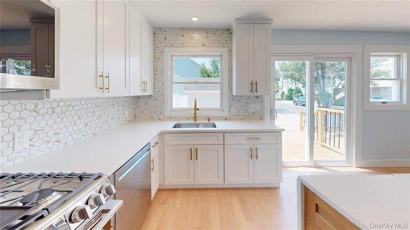 Welcome to this beautifully renovated home offering the perfect - photo 20