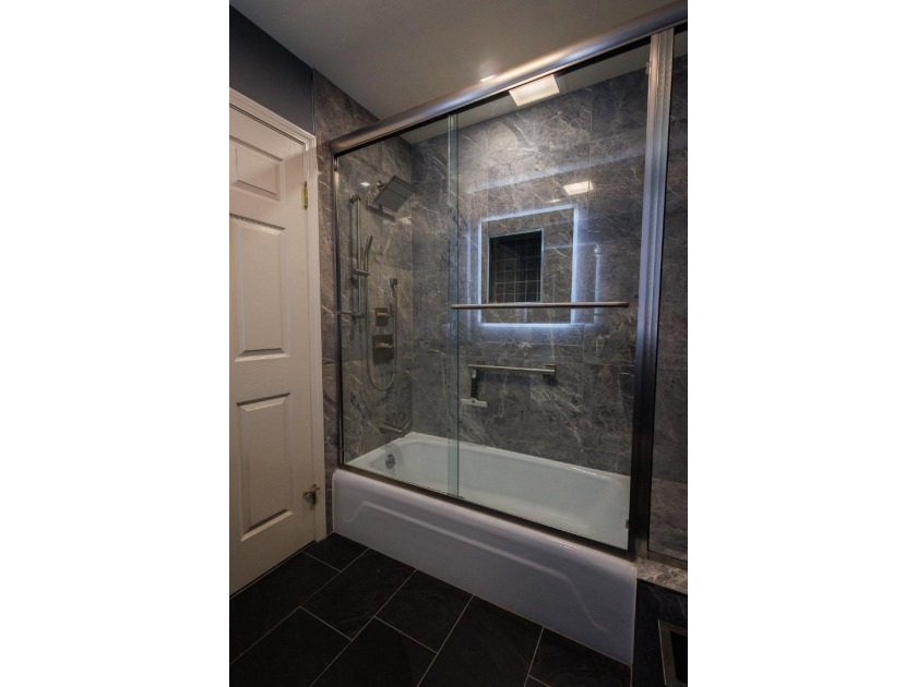 Excellent opportunity to own a move-in ready home in The - photo 25