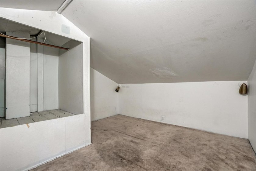 This 3-bedroom, 2-bath home offers 1,215 square feet of - photo 26