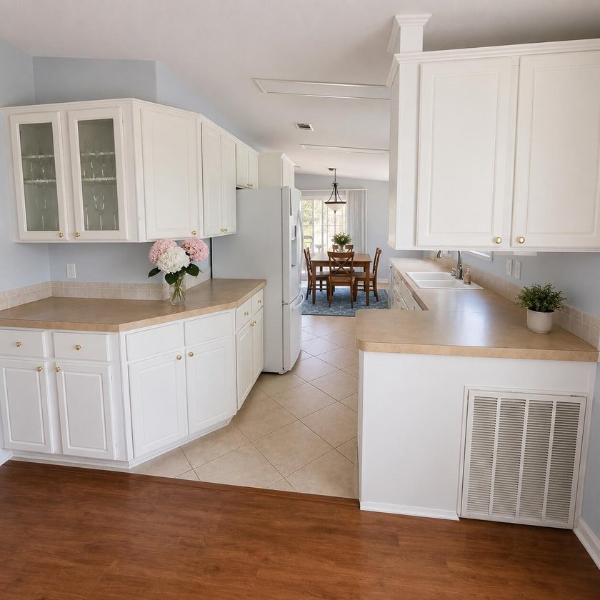 Welcome to your new home in The Links at Savanna Club, an active - photo 7