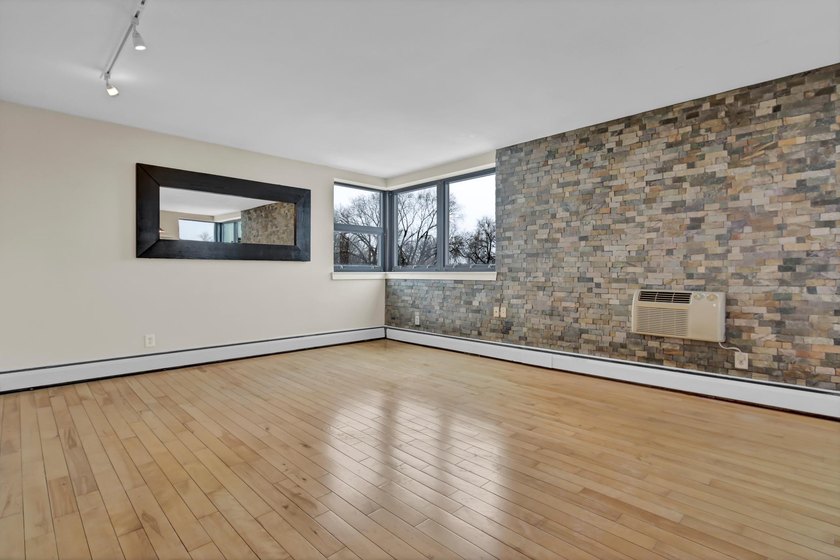 Welcome to 2500 Blaisdell #404, a well cared for two bedroom - photo 9