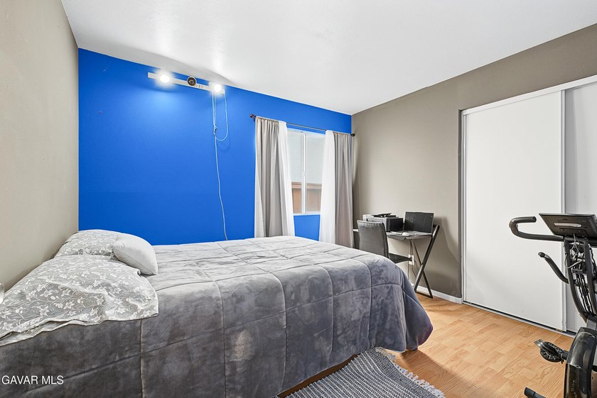 Welcome to this beautifully maintained Stoneridge residence in - photo 11