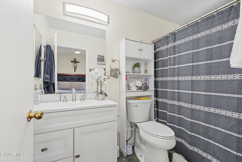 Welcome to this beautifully maintained Stoneridge residence in - photo 16