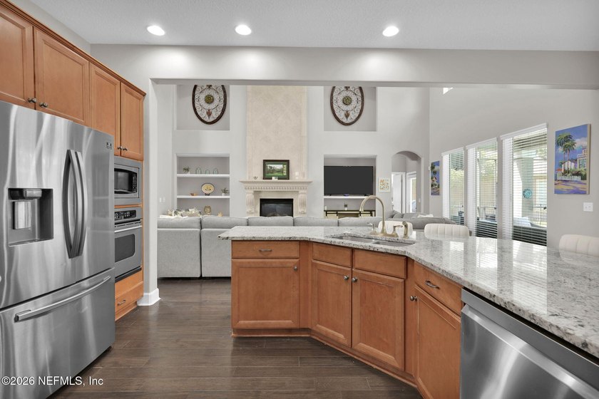 This stunning six-bedroom, five-bath home welcomes you with warm - photo 17
