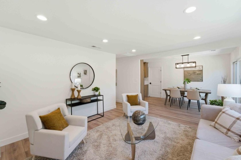 Welcome to 1075 Cloverbrook Drive, a beautifully remodeled home - photo 3