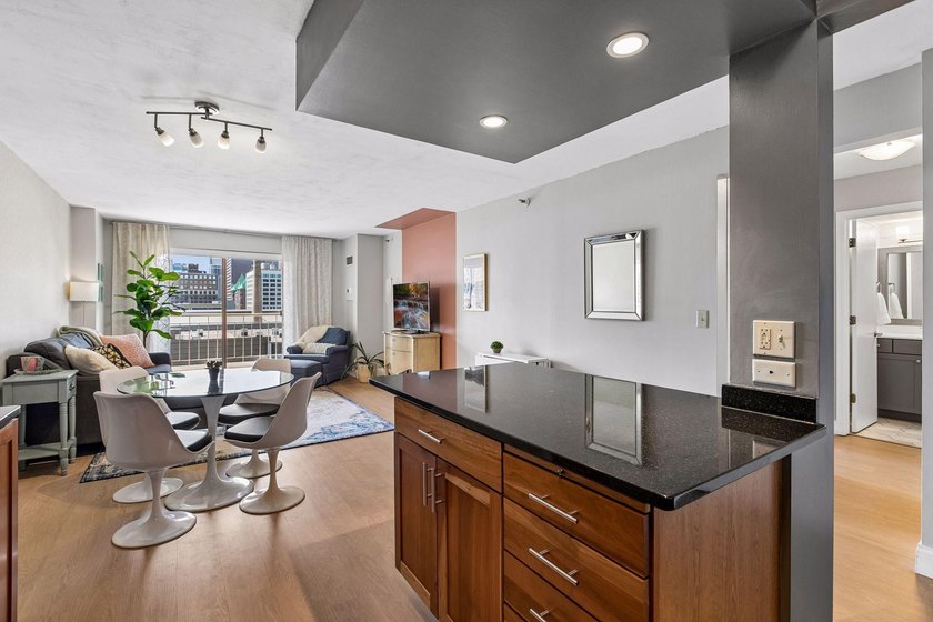 Enjoy sunny South-facing skyline views from this beautifully - photo 15