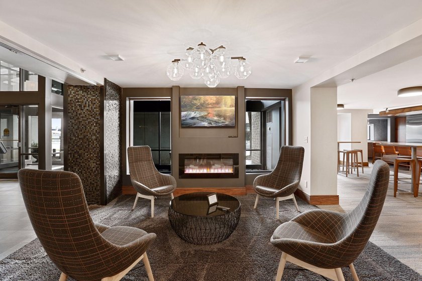 Enjoy sunny South-facing skyline views from this beautifully - photo 32