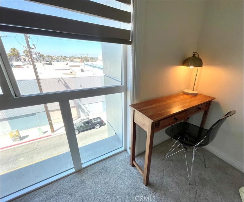 Beautiful condo with the area of 1,230 square feet, including - photo 19