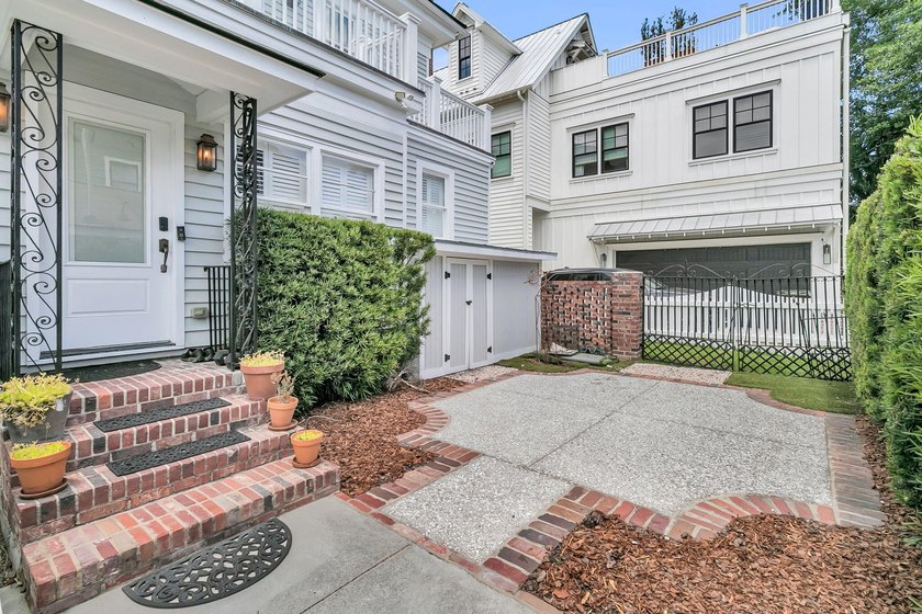 Price Reduction !!! A rare and unique opportunity. This historic - photo 46