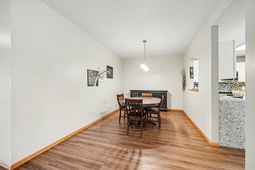 Tasteful and sharp one-level end-unit in the heart of Apple - photo 7