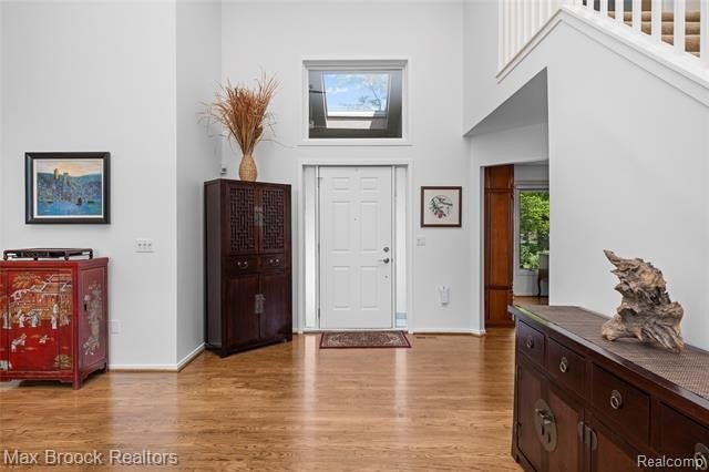 Welcome home to 4860 Lagoons Circle! This exceptional - photo 8