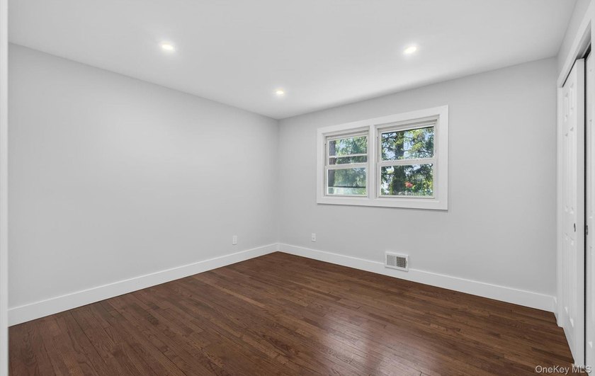 Beautifully renovated expanded Cape in the heart of West - photo 22