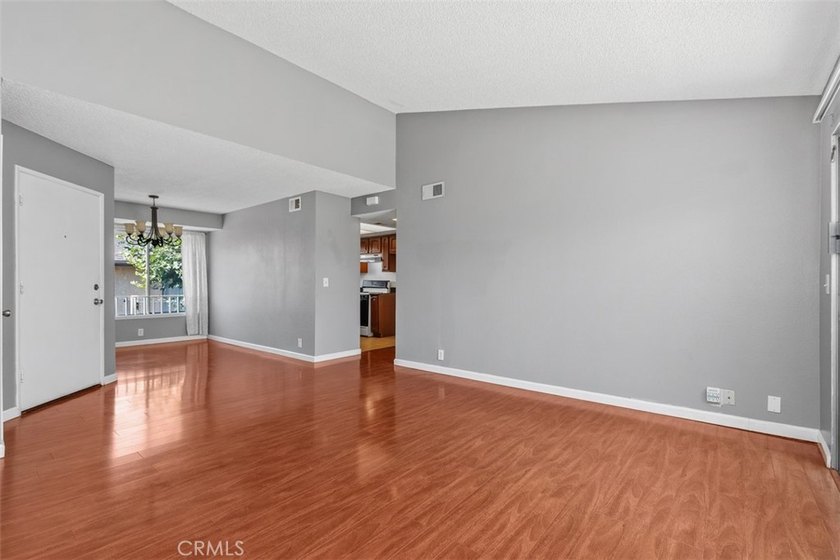 Welcome to this beautiful two-bedroom, two-bathroom home nestled - photo 3