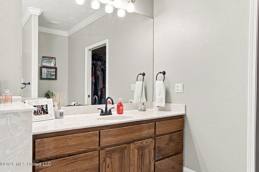 Welcome to this well-maintained 3-bedroom, 2-bath home offering - photo 18