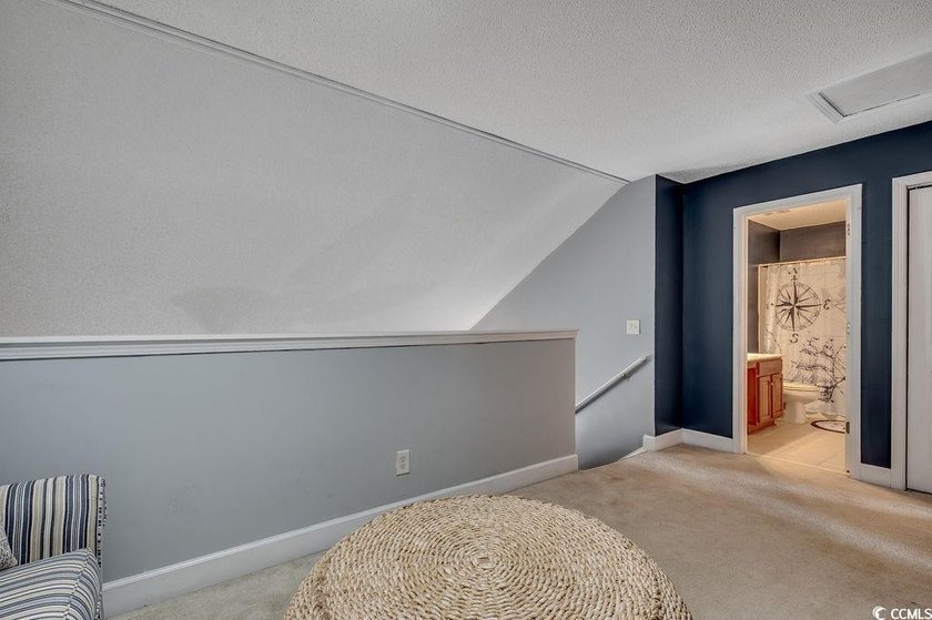 Gorgeous townhome in Windsor Park at Berkshire Forest area of - photo 18
