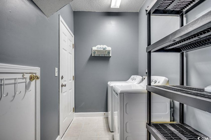 Gorgeous townhome in Windsor Park at Berkshire Forest area of - photo 24