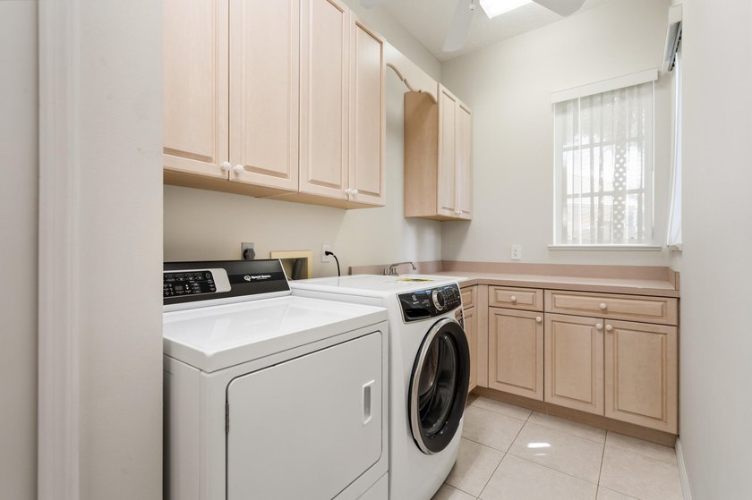 Located in the gated community of Monarch, this beautifully - photo 11