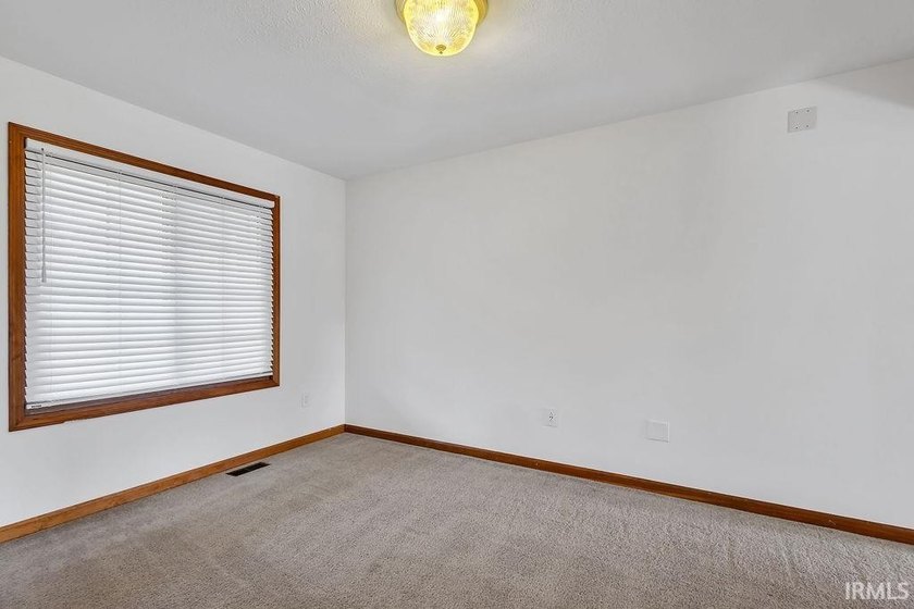 Nestled on a quiet cul-de-sac in Dogwood Estates, this spacious - photo 12