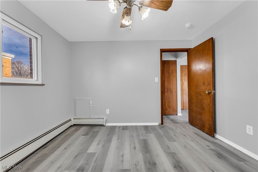 Here is your chance to become a real estate investor overnight! - photo 15