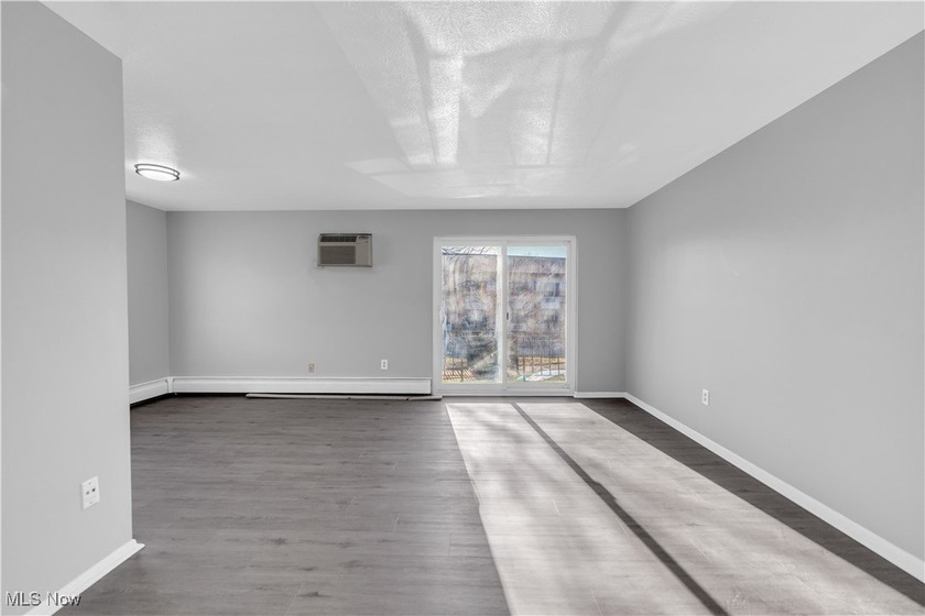 Here is your chance to become a real estate investor overnight! - photo 20